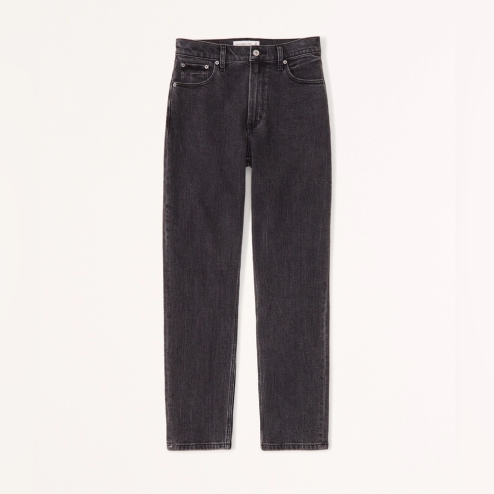 NWT Abercrombie High Rise Mom Jean | Size 27 Short
